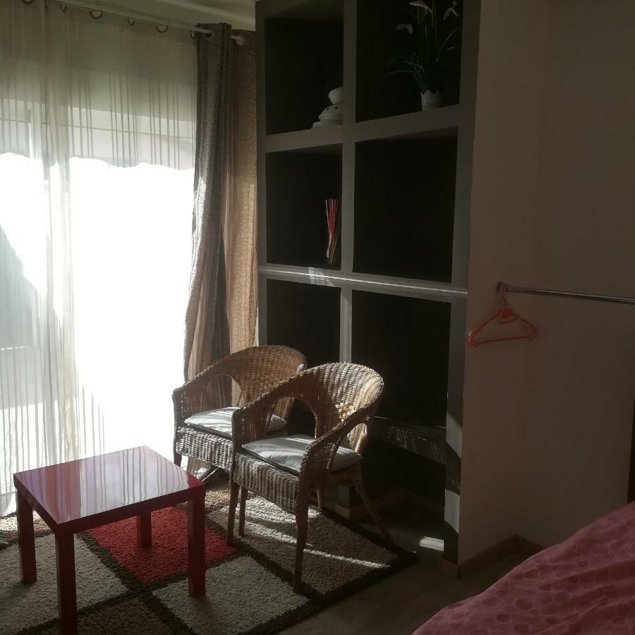 Studio Dependance Maison, 5 Mnt Gare & Tram Venissieux Bagian luar foto